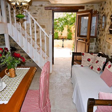 Villa Athina - Irene Country House Ierápetra Eksteriør billede